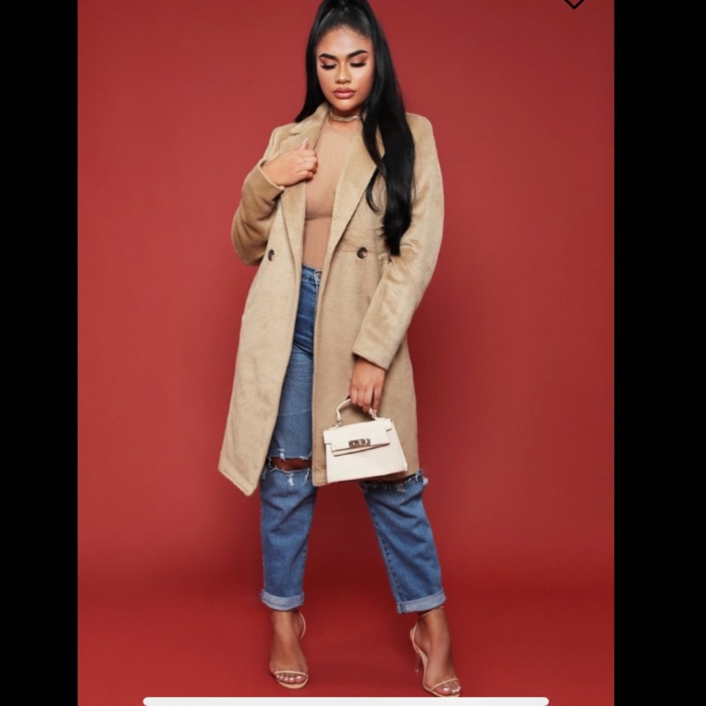Fashion nova trench coat 🧥 ⭐️